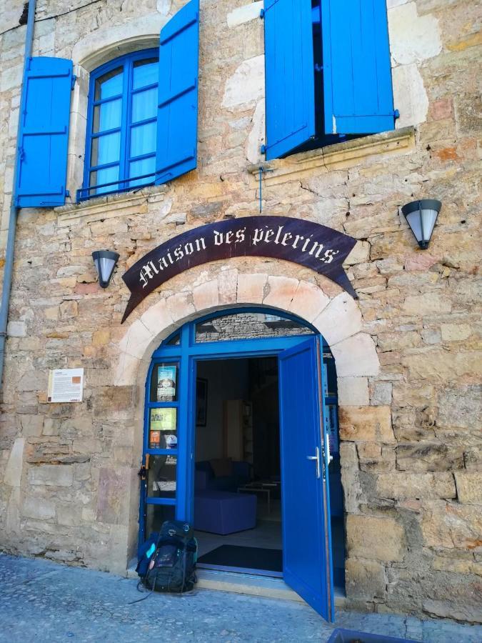 Gite La Maison Des Pelerins Villeneuve-dʼAveyron エクステリア 写真