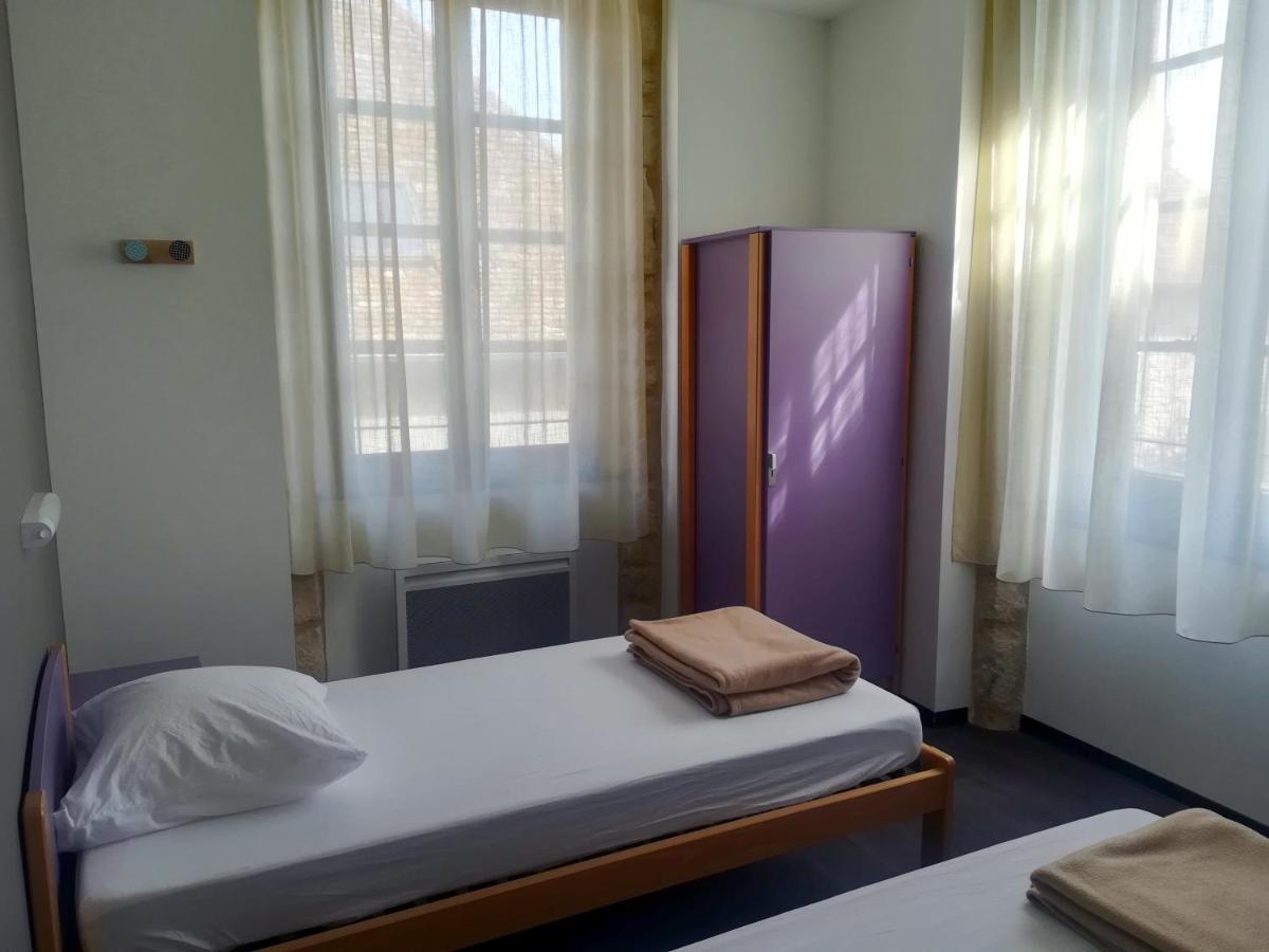Gite La Maison Des Pelerins Villeneuve-dʼAveyron エクステリア 写真